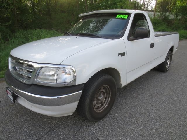 photo of 2002 Ford F-150 XL Long Bed 2WD